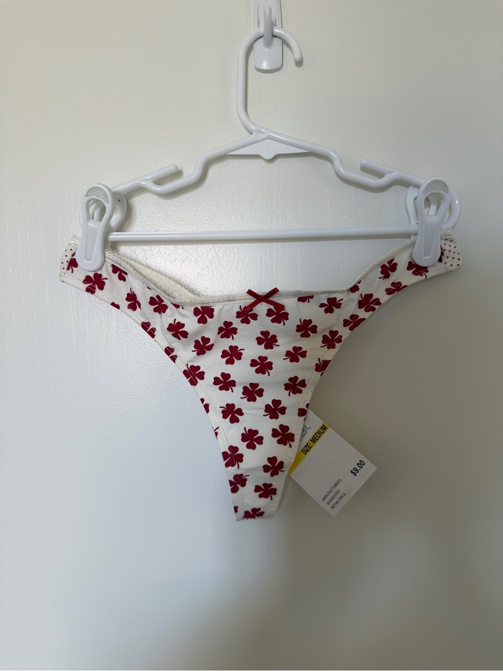Brand New Women’s Lucky Brand White and Red Bows Thong Underwear